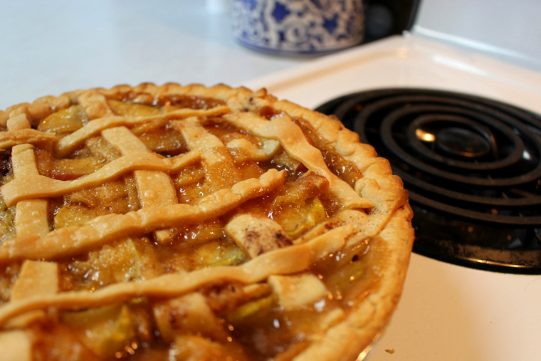Classic Apple Pie Recipe Ivy Van Dusen