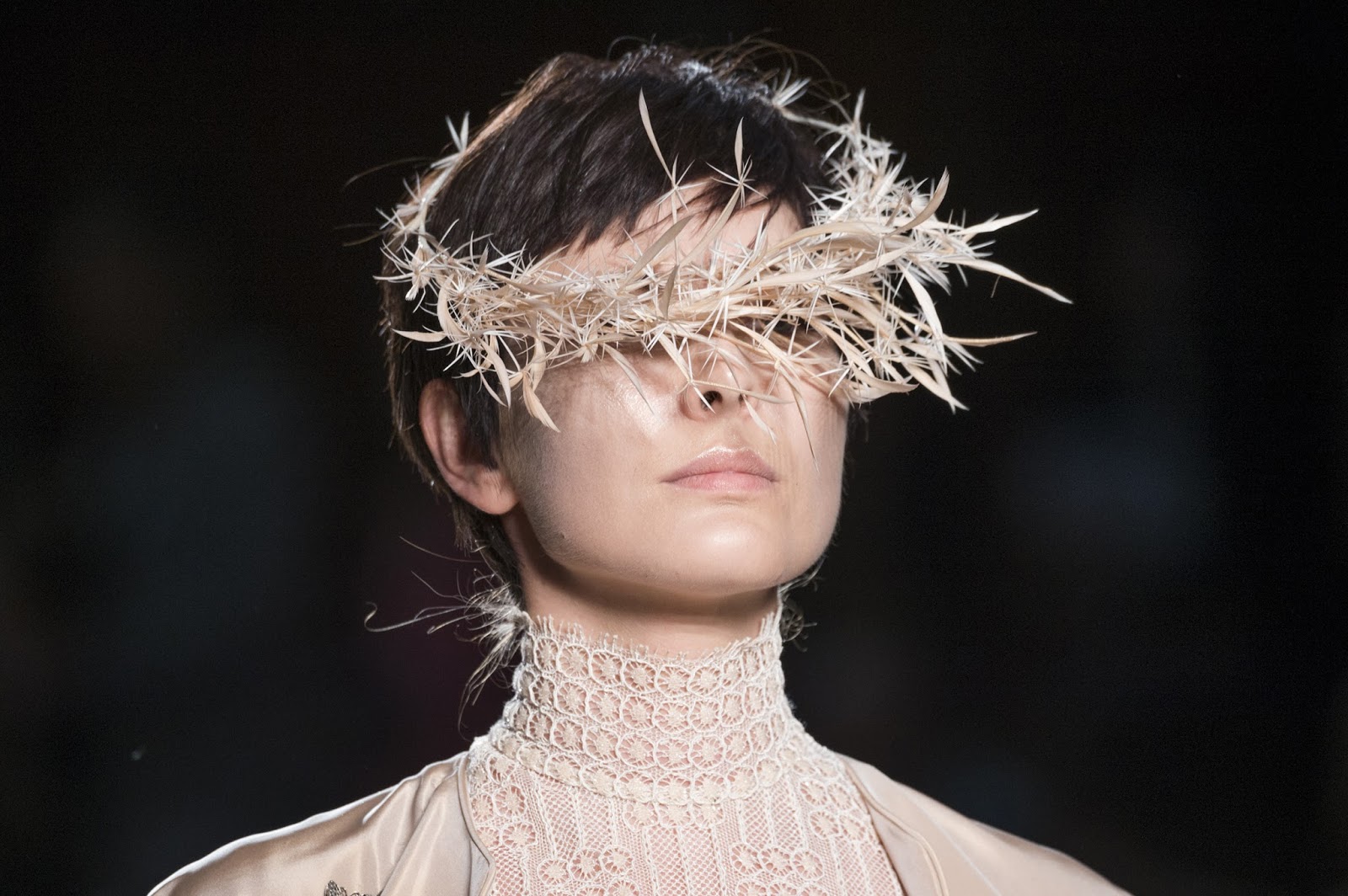 HAUTE COUTURE: JULIEN FOURNIE