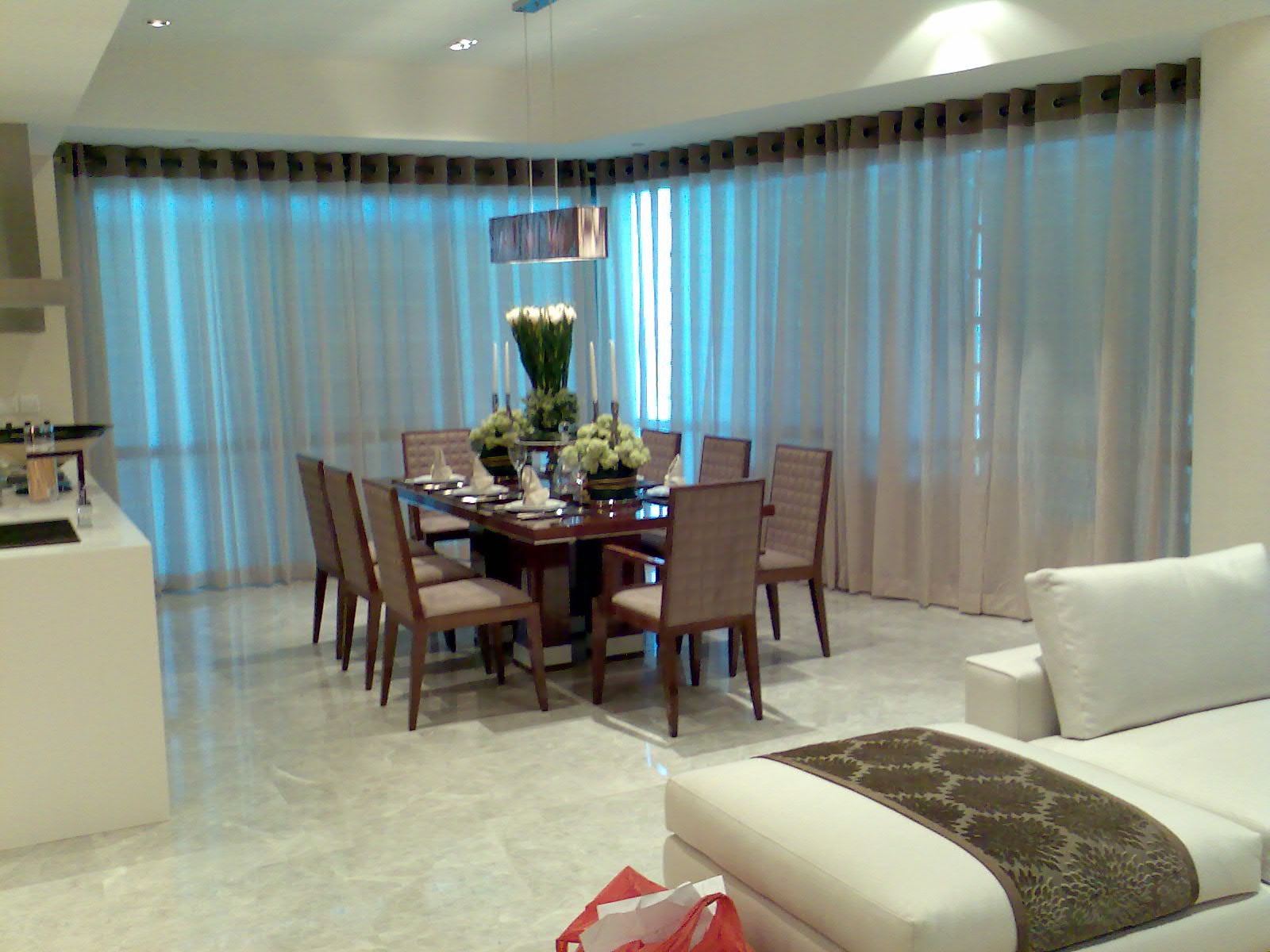CORRI TRACK PTE LTD Curtains and Blinds