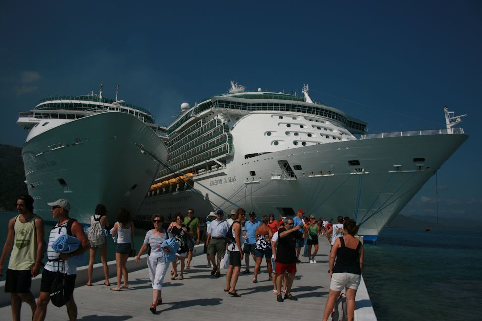 Ditto's Blog: Royal Caribbean's Grandeur of the Seas
