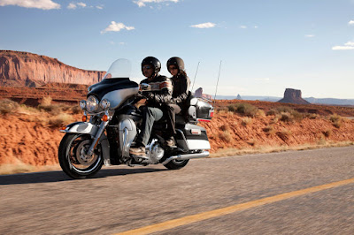 HARLEY DAVIDSON 2012