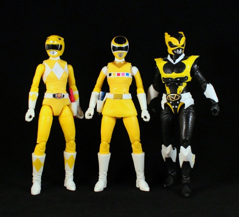 New Bandai Saban’s Power Rangers Space Legacy Collection Yellow Ranger Figure 