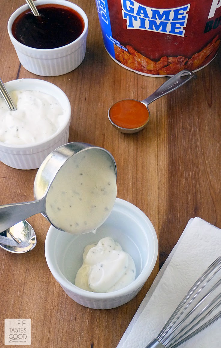 AD Buffalo Ranch Dipping Sauce and Deli Wings GameTimeHero Life