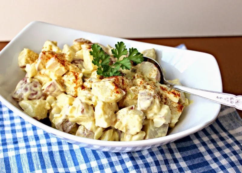 Mom's Potato Salad: simple, delicious and easy to prepare! #salad #potato