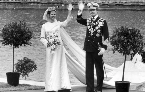 King Gustaf of Sweden and Queen Silvia of Sweden celebrate their 40th wedding anniversary.