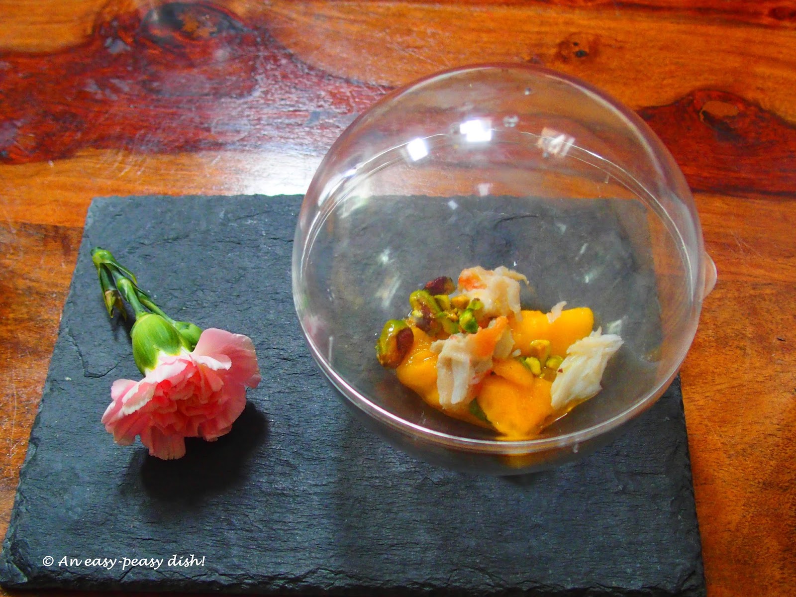 An easypeasy dish... CRAB, MANGO AND PISTACHIOS VERRINES (Verrines de crabe, mangue et pistaches)