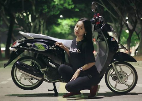 Modifikasi Scoopy Warna Hitam Original, Polos, Doff Dan ...