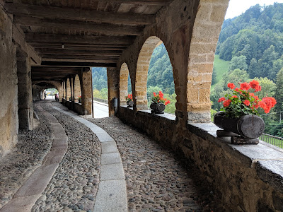 View of the porticoed Via Mercatorum in Averara.