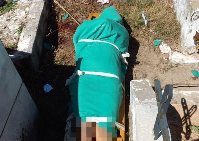 Mulher é encontrada nua e com a cabeça esmagada em cemitério de São Mateus do Maranhão