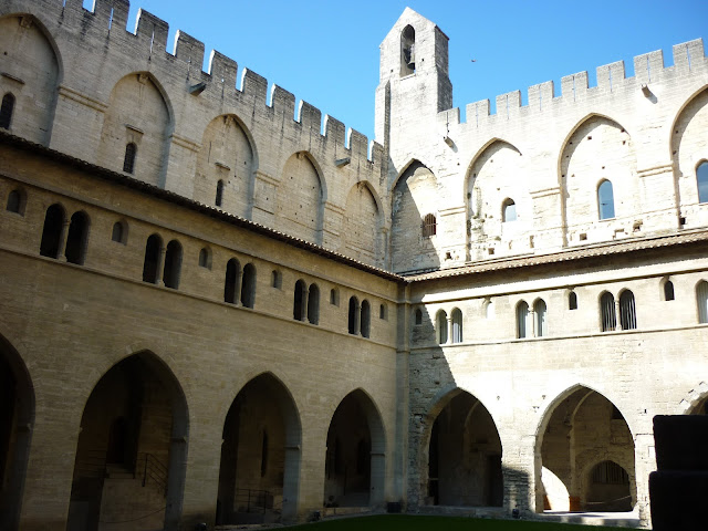 cosa vedere ad avignone,il palazzo dei papi