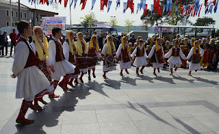 Makedonyalı çocuklar 2014 tarihli 23 Nisan Kutlamalarında, İstanbul