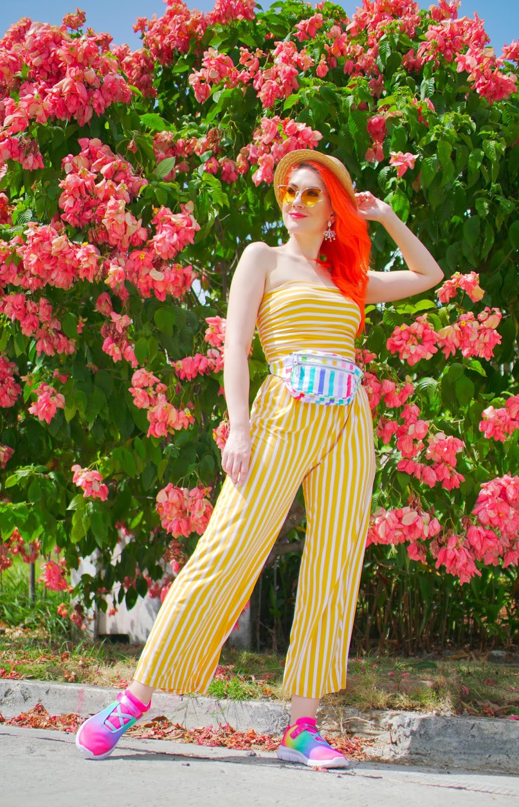 Cute yellow jumpsuit and rainbow sneakers outfit