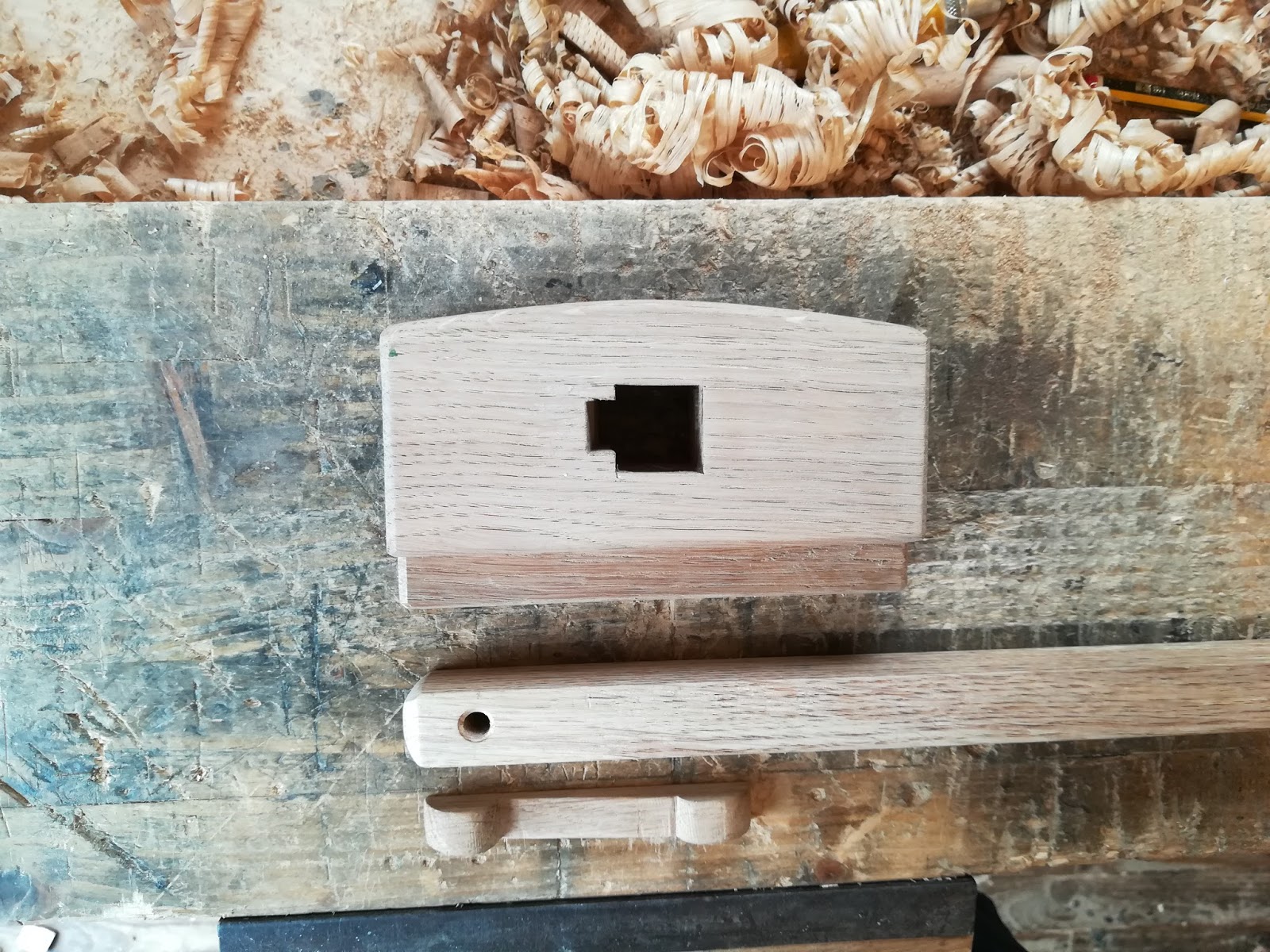 How to make a simple pencil marking gauge.