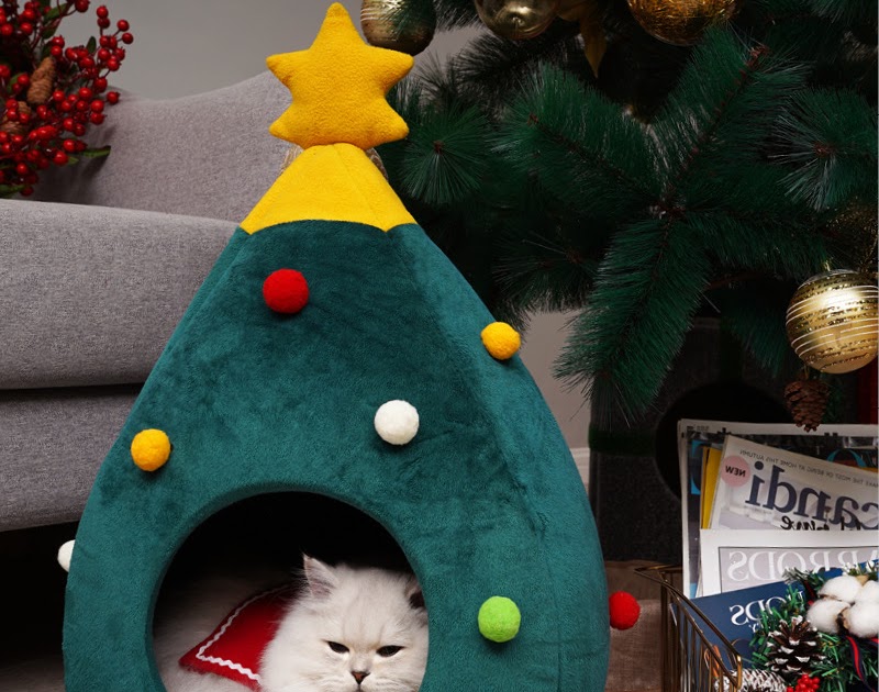 Christmas Tree Pet Bed
