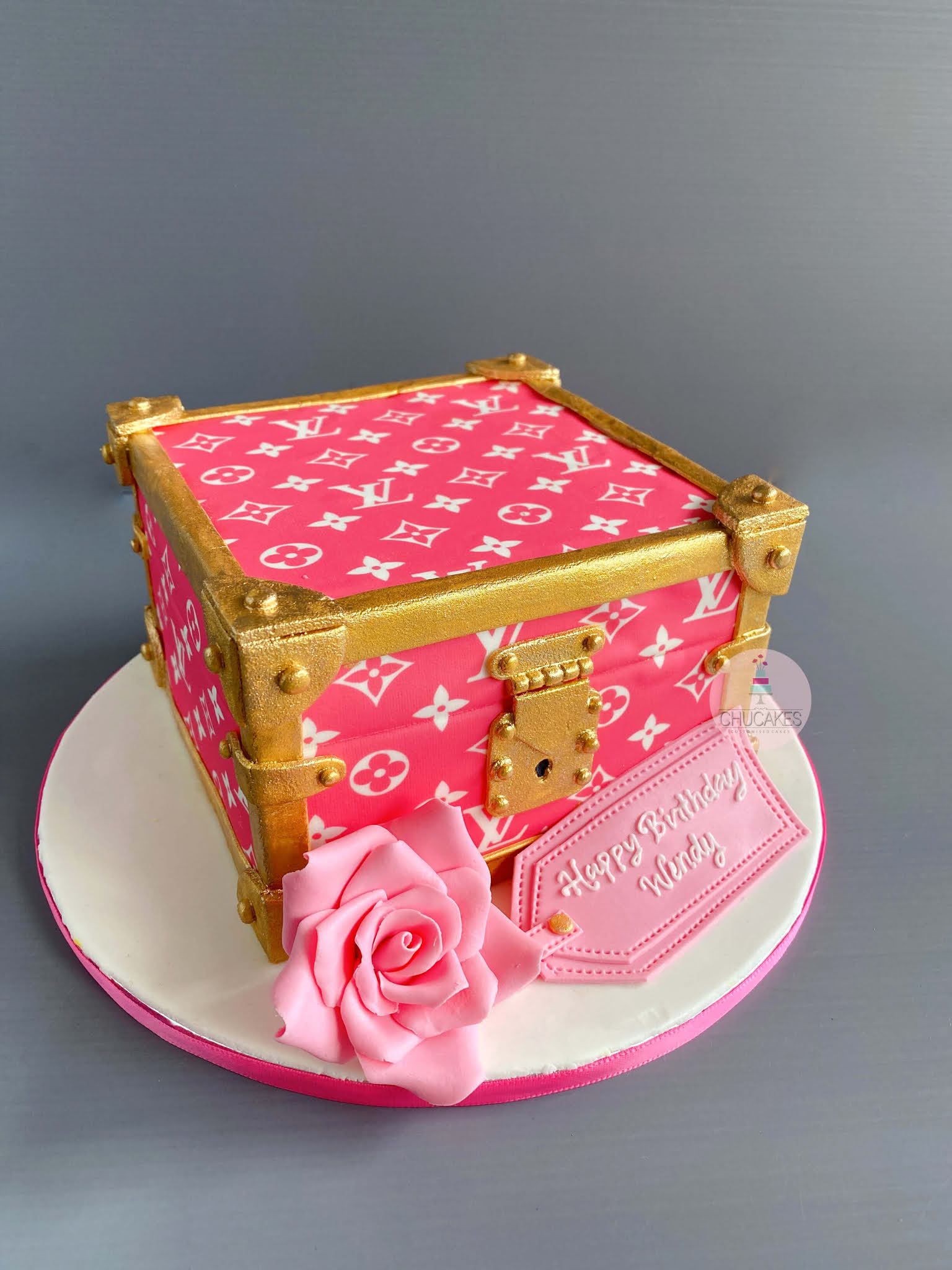 CHUCAKES : Pink LV Cake with Ribbon