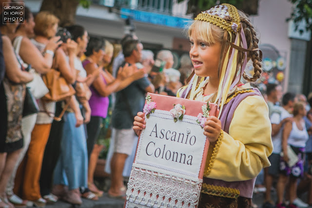 Corteo storico di Sant' Alessandro 2019, Sfilata di Sant' Alessandro 2019, Isola d'Ischia, Foto Ischia, Antiche tradizioni dell' Isola d' Ischia, Ritratto, Castello Aragonese Ischia, Sbandieratori, Mamuthones, 