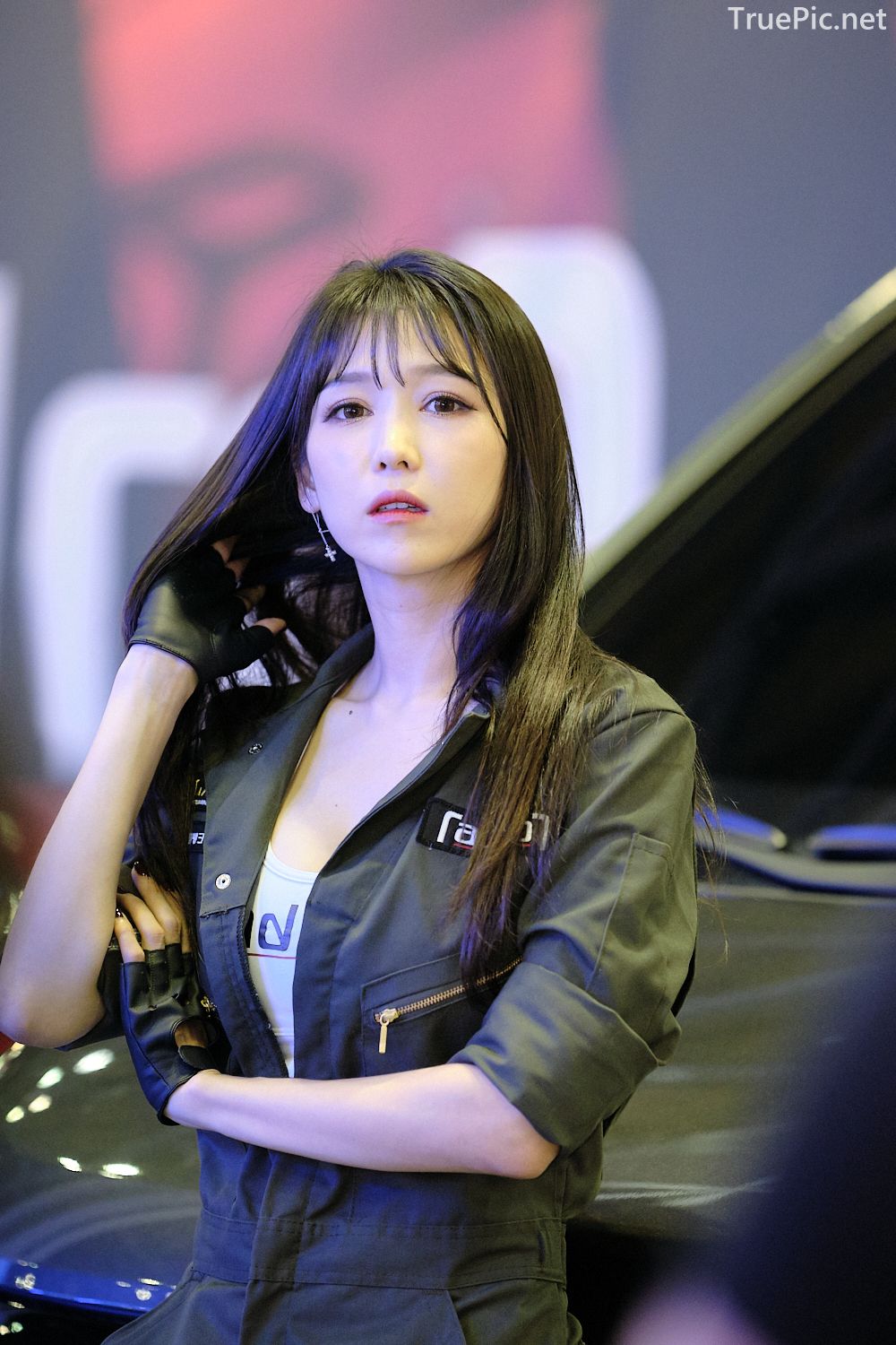 Korean Racing Model - Lee Eunhye - Seoul Auto Salon 2019 - Picture 28