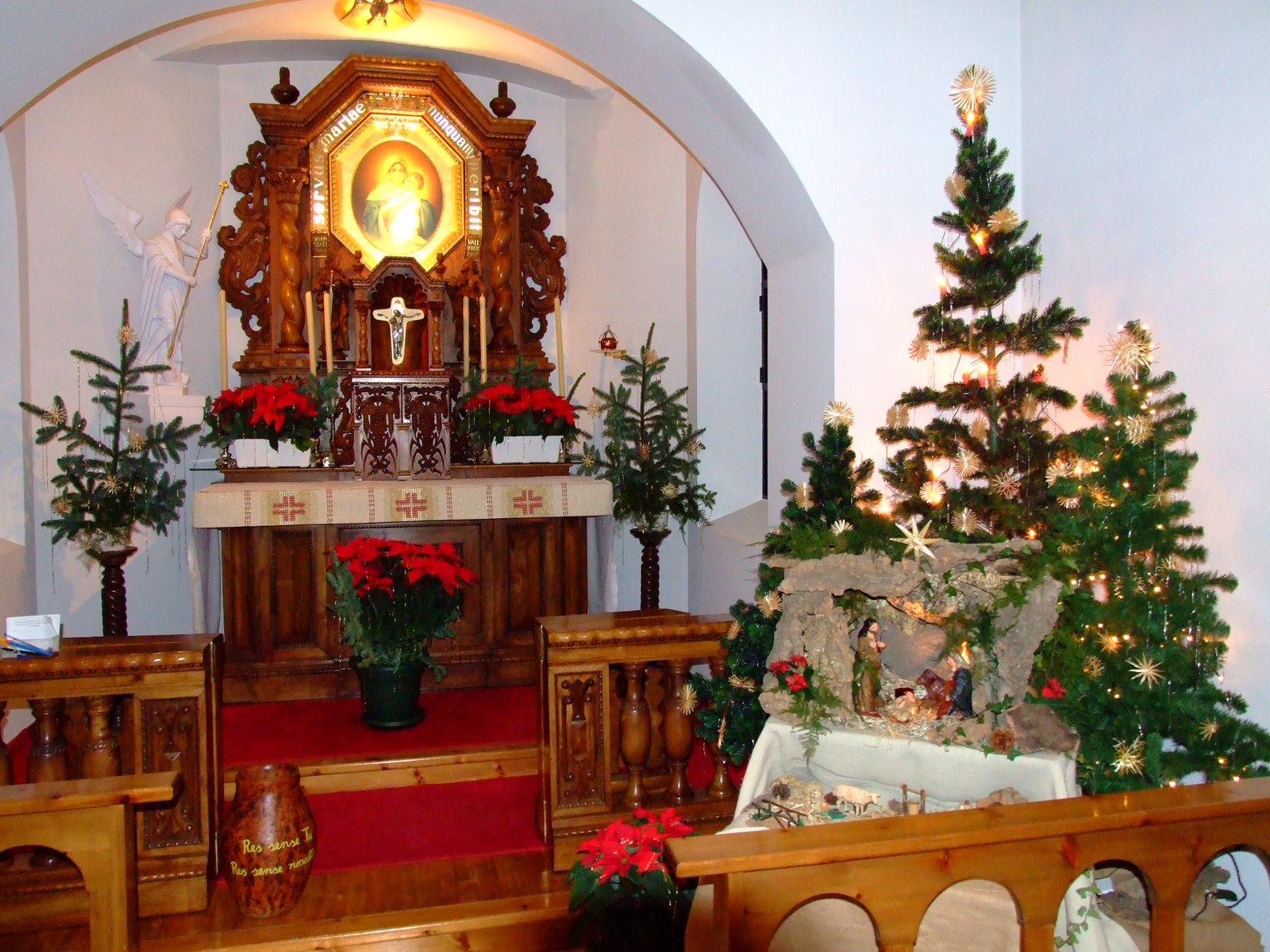 suéteres navideños familiares