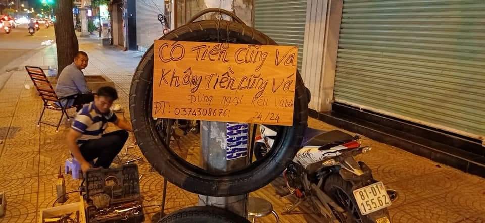 Image%20result%20for%20Saigon%20Dễ%20Thương%20-%20Mạnh%20Kim