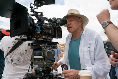 Robert Zemeckis on the set of Allied (2016) (35)