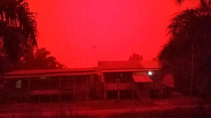 Langit Merah Rayleigh Selimuti Kota Jambi Langit Merah Rayleigh Selimuti Kota Jambi