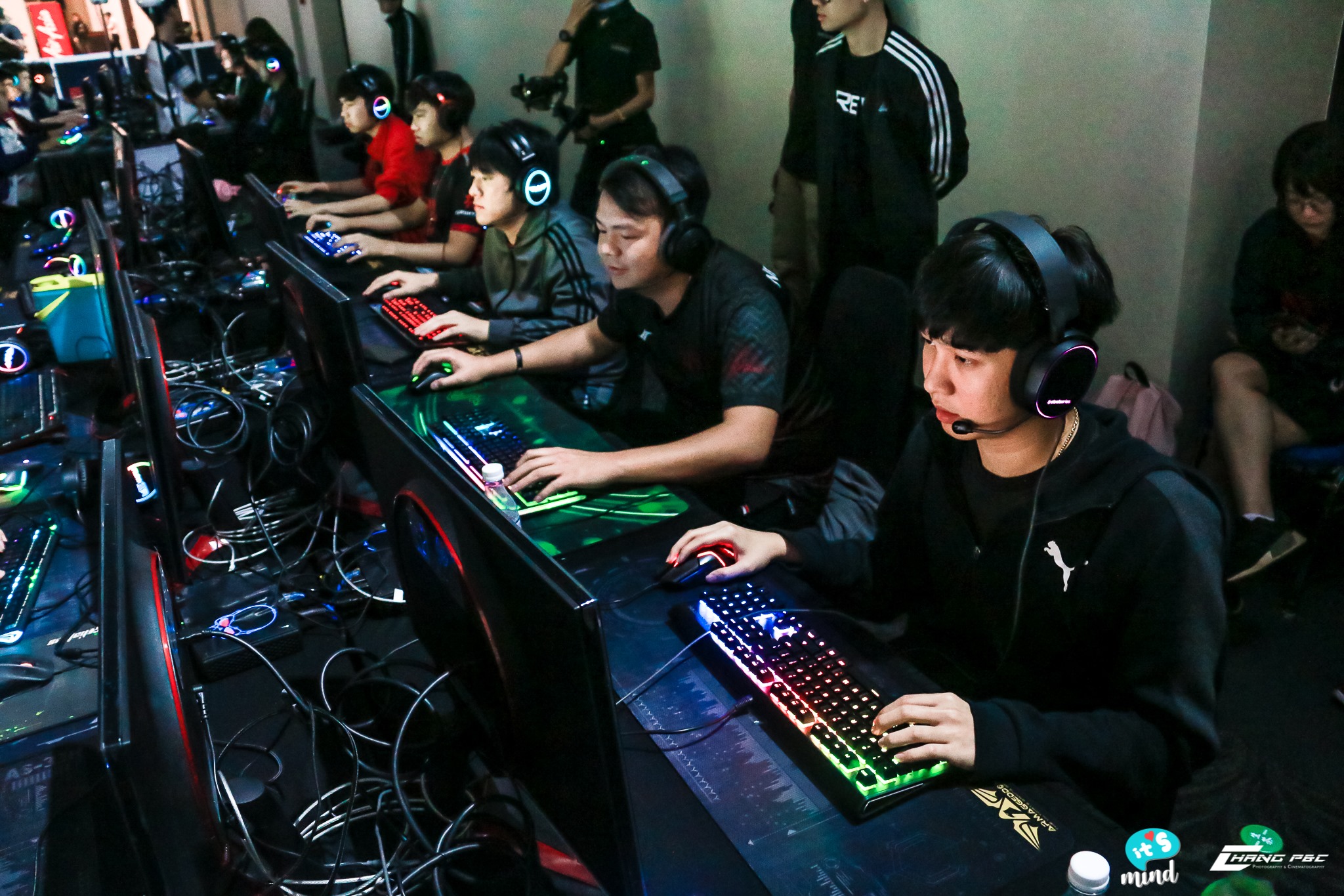 Ngày thứ 2 vòng bảng WESG SEA 2019: Người Thái bỏ giải, Top 4 lộ diện (Ảnh 1)