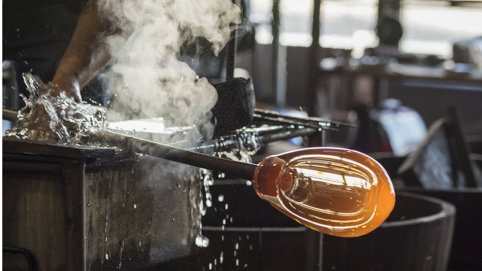 Vidrio soplado renueva pasan artísticas esas técnicas nunca Vidrio soplado: un arte que se renueva con el tiempo - Metacrilatos