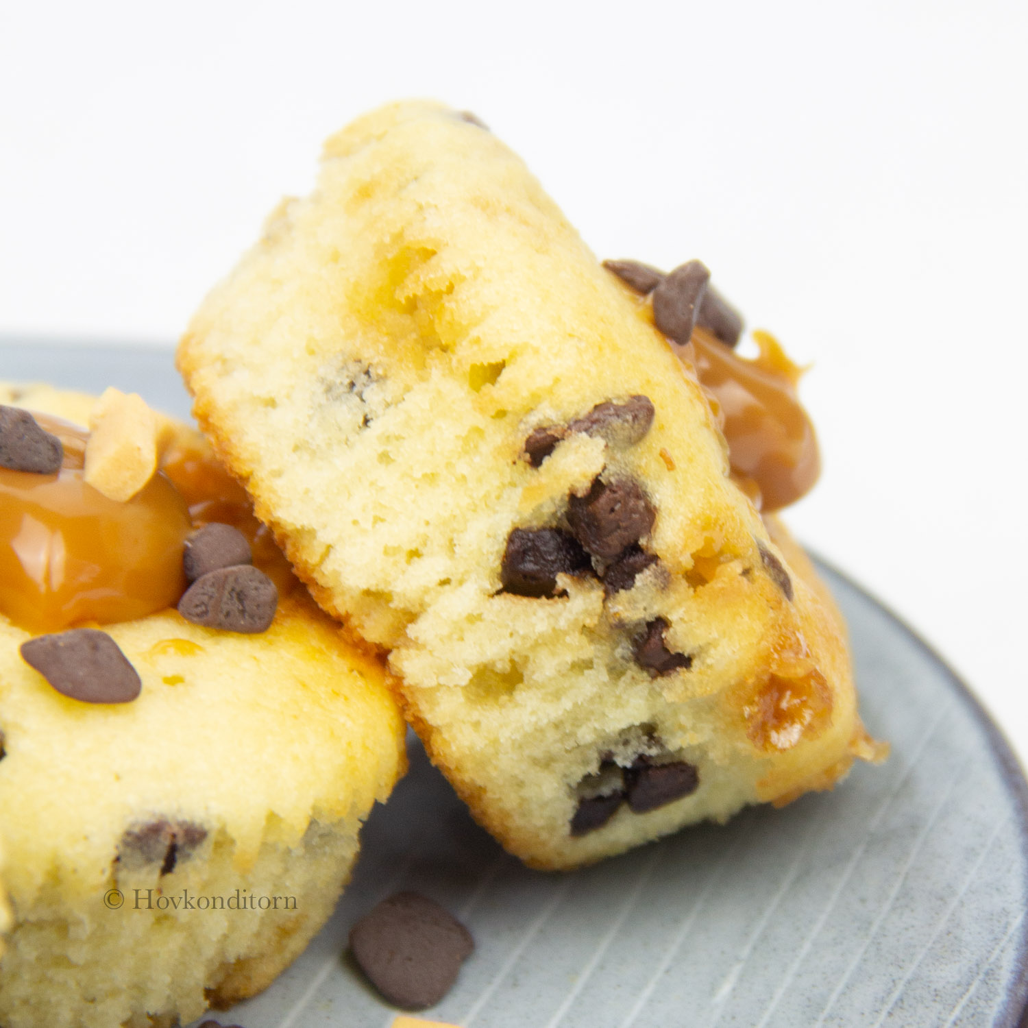 Chocolate Chip & Salted Caramel Fudge Muffins