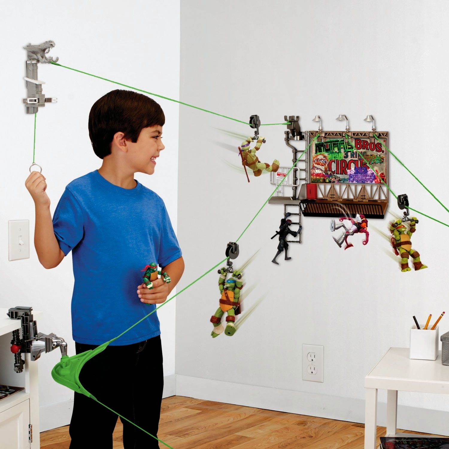 Madhouse Family Reviews Teenage Mutant Ninja Turtles ZLine Ninjas Deluxe Zipline Playset review