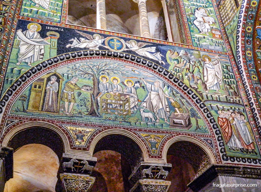 Ravena: mosaicos, Dante Alighieri e uma insólita igreja com piscina