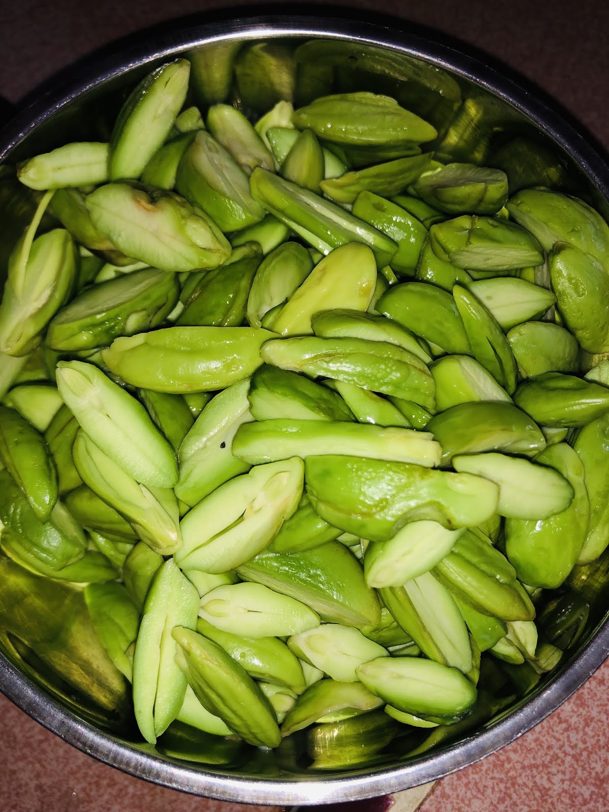 ~R.E.D. is equal to Z.I.R.A.~: sotong masak pedai petai