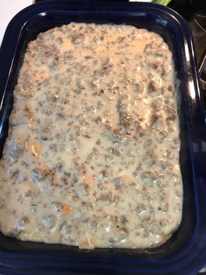 Life As The Coats BISCUIT AND GRAVY CASSEROLE BREAKFAST RECIPE