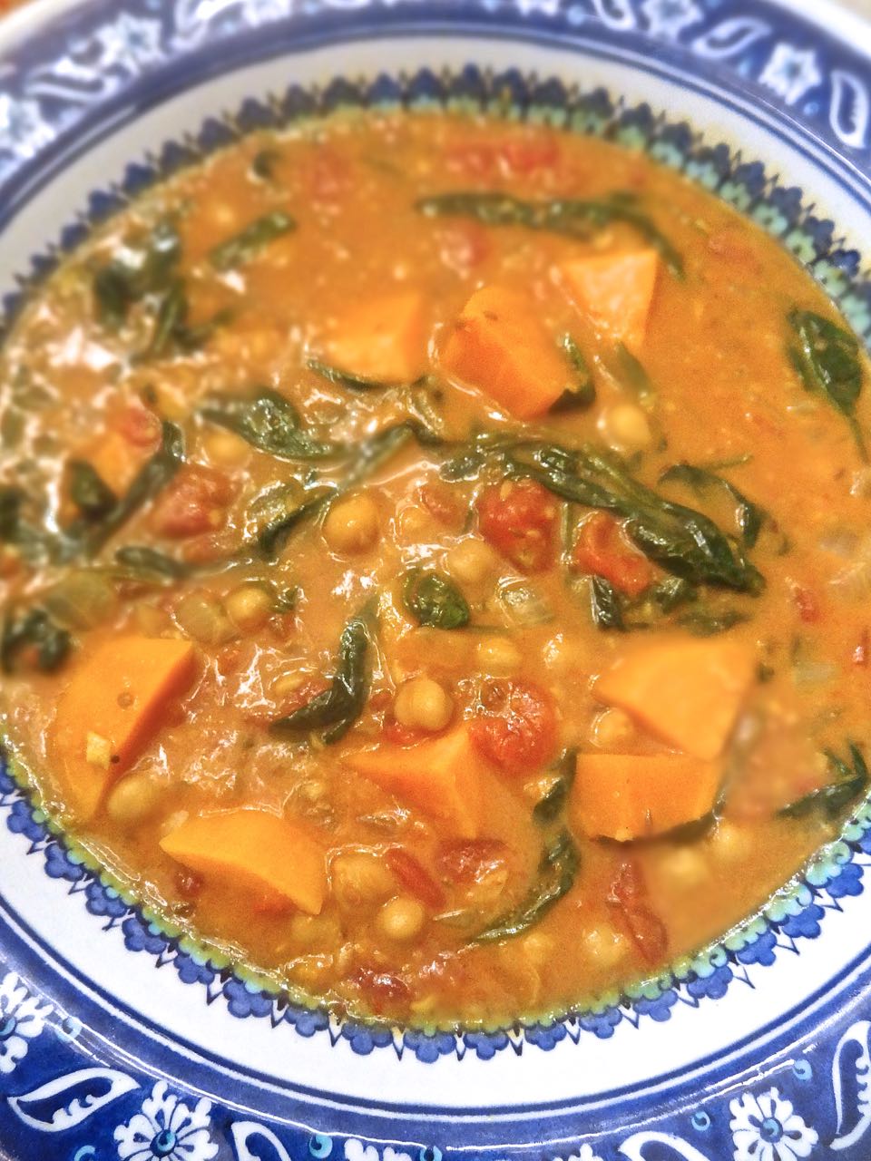 Scrumpdillyicious Sweet Potato, Chickpea & Spinach Coconut Curry