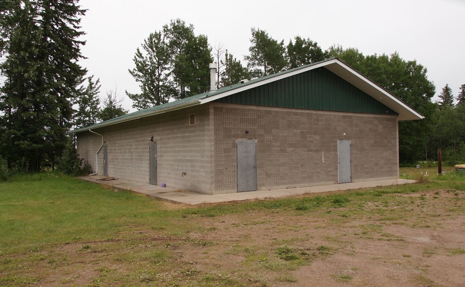 Alberta West Photos Arbutus Hall and grounds, June 2012