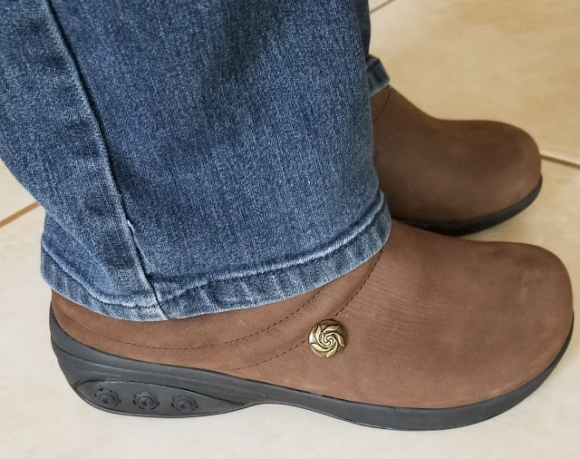 Frugal Shopping and More: Therafit Molly Women's Leather Clog #Review ...
