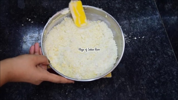 एग्ग्लेस टूटीं फ़्रूटी केक | बिना अण्डे का टूटीं फ़्रूटी केक | Eggless Tutti Frutti CakeRecipe in Hindi