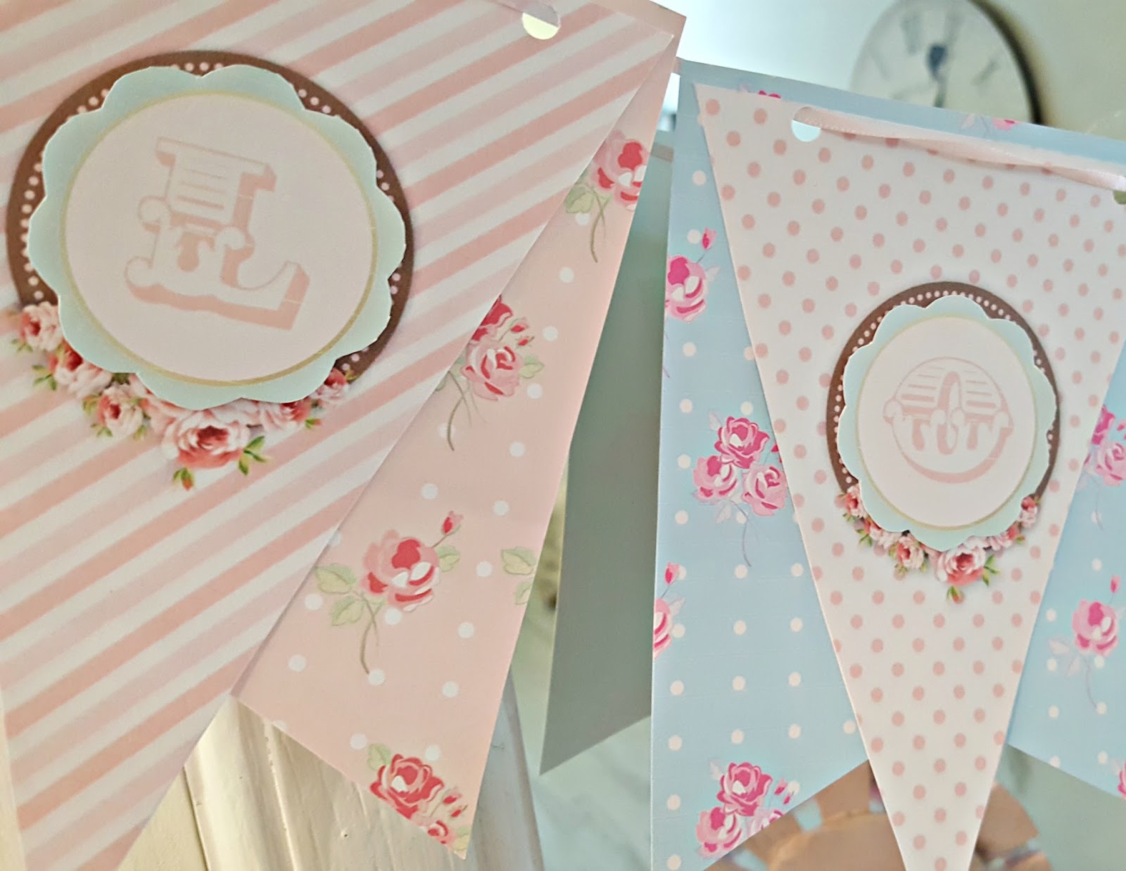 Penny's Vintage Home Handmade Love Banner