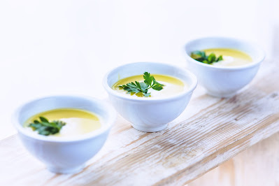 Yom-Tov Soup - Matzoth Meal Kleis - Passover Food Recipe - Cooking Jewish Food Yom-Tov Soup - Matzoth Meal Kleis - Passover Food Recipe - Cooking Jewish Food