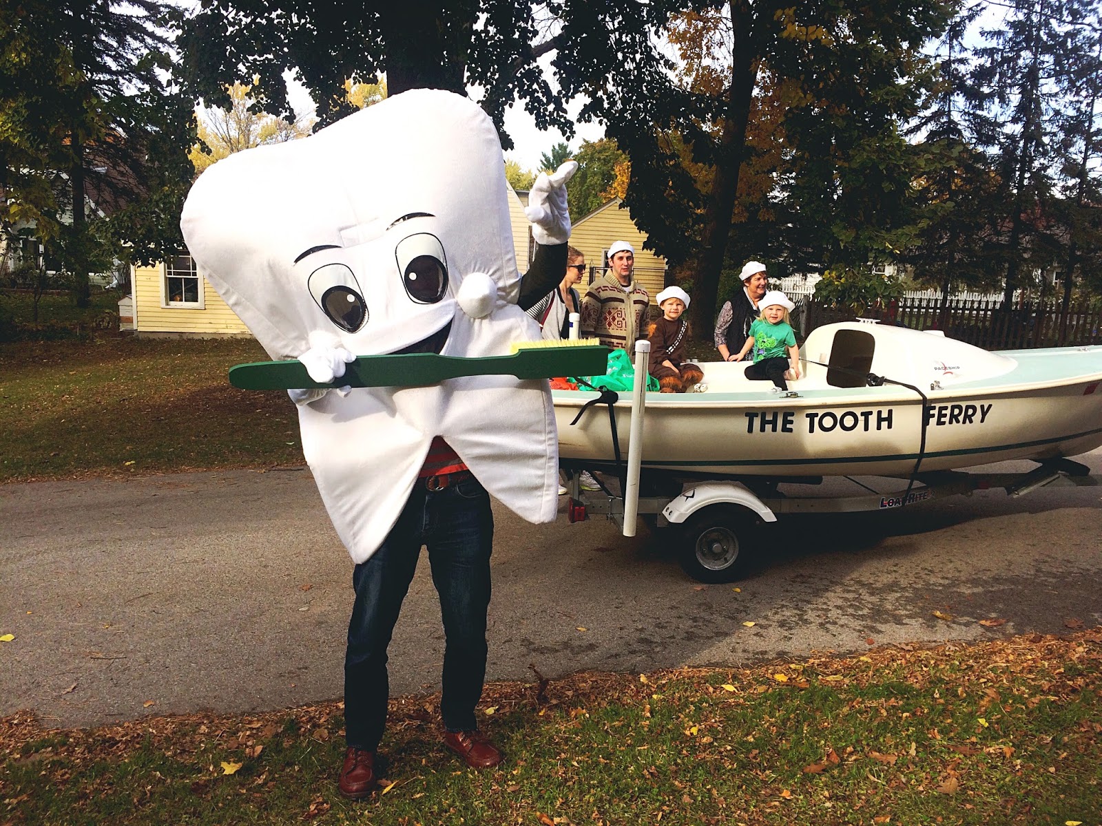 Kelsey Oconomowoc Halloween Parade 2016
