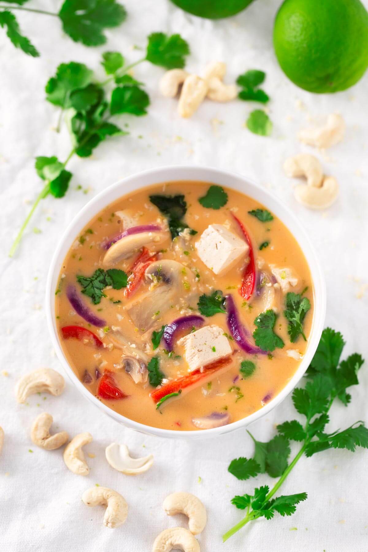 Vegan Thai Coconut Soup.- To make this vegan coconut Thai soup, you only need one pot, so it is a very clean recipe. In addition, it is vibrant and is quite versatile. Vegan Thai Coconut Soup.- To make this vegan coconut Thai soup, you only need one pot, so it is a very clean recipe. In addition, it is vibrant and is quite versatile.