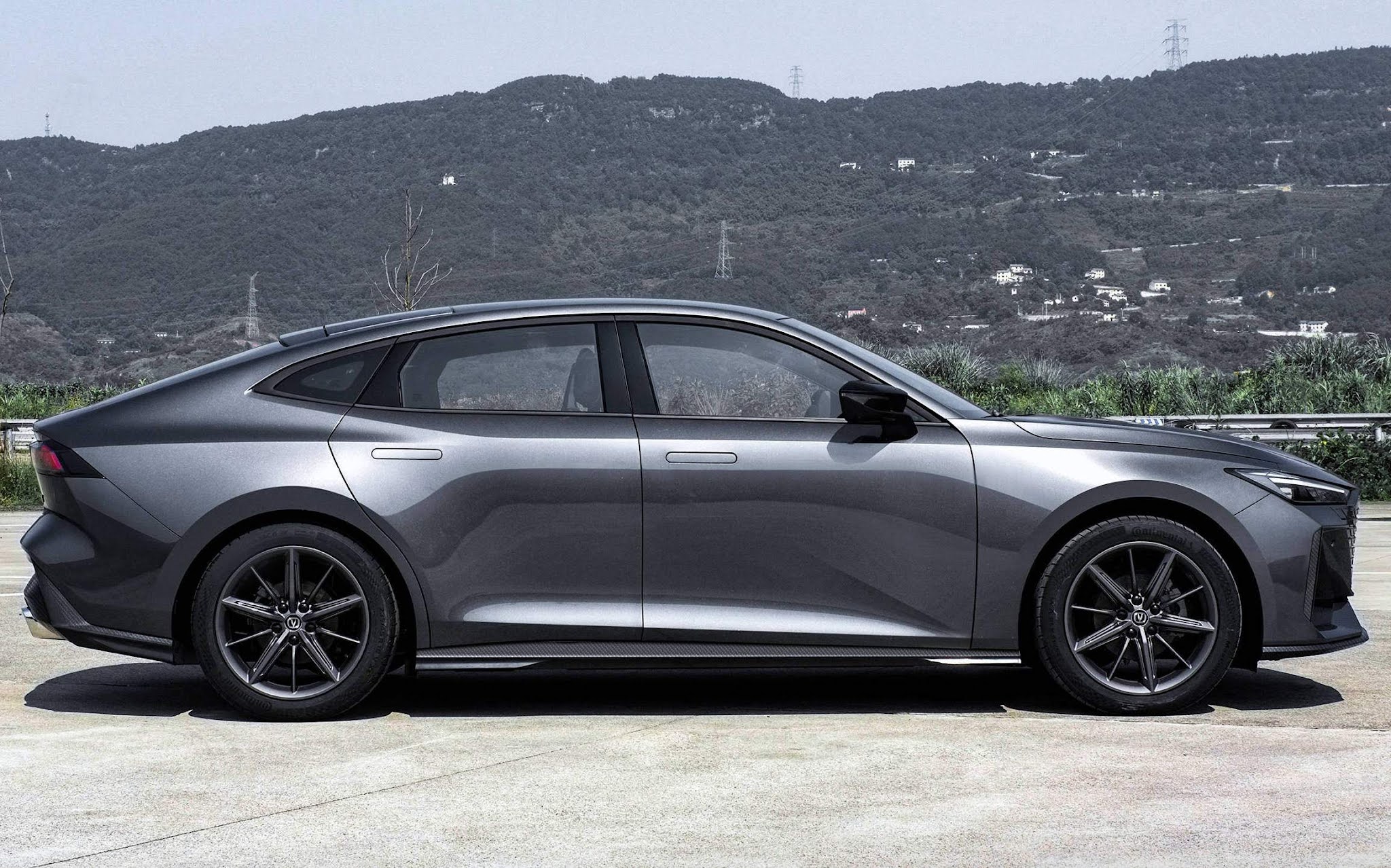 Changan uni-v 2022 седан. Changan лифтбек. Changan uni-v 2022. Changan uni-v фото. Changan uni-v 2021.