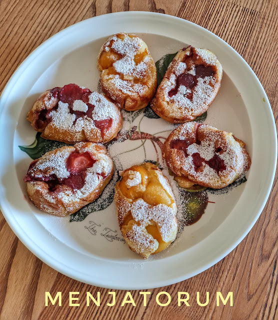 Mini Clafoutis De Nísperos Y Fresas
