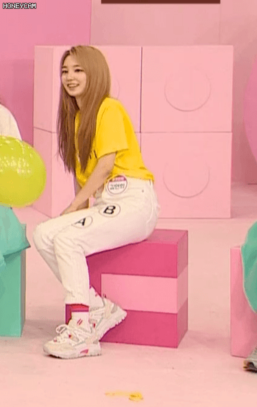 덕후들 사이에서 반응 좋은 신인 걸그룹 멤버 | 인스티즈