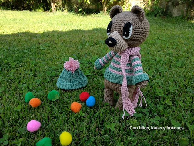 Con hilos, lanas y botones: Osito Kuma amigurumi (patrón Cucapuntoes)