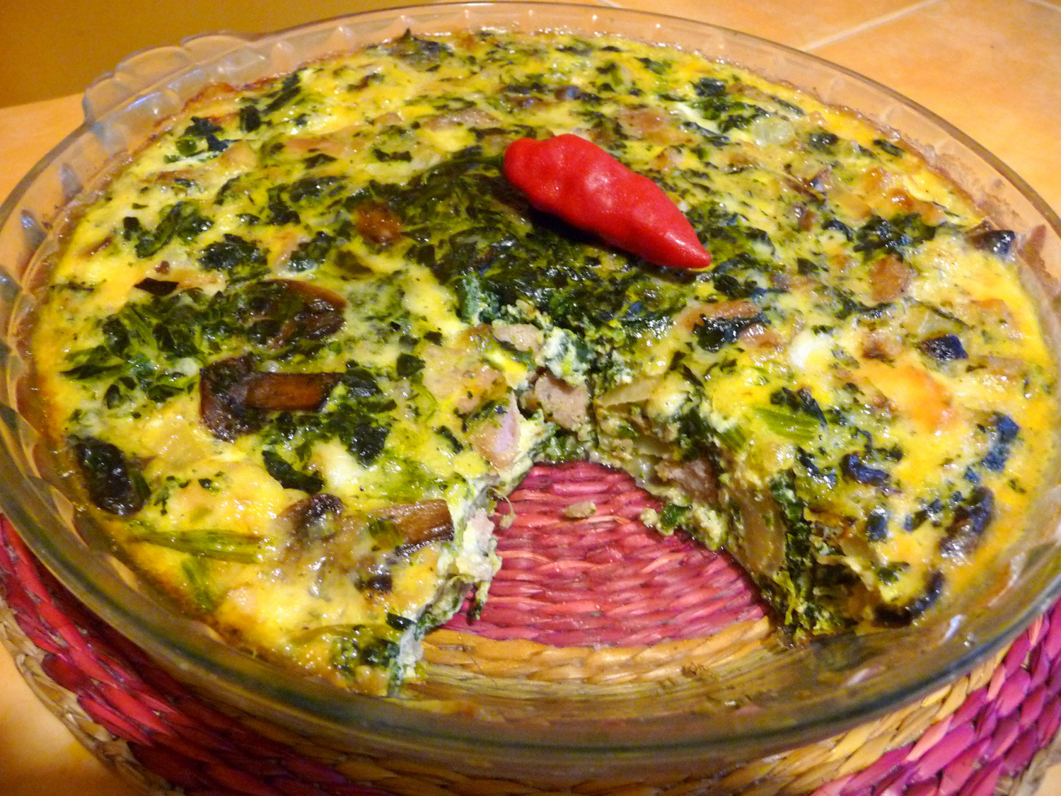 CRUSTLESS SPINACH QUICHE