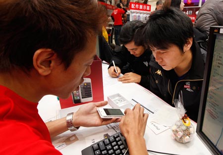 Κίνα,για πρώτη φορά η ζήτηση σε smartphones ξεπέρασε τα feature phones