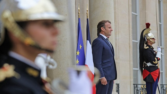 Ηχηρό μήνυμα Μακρόν:  Εκείνοι που παραβιάζουν θαλάσσιες ζώνες στην ανατολική Μεσόγειο πρέπει να υφίστανται κυρώσεις 