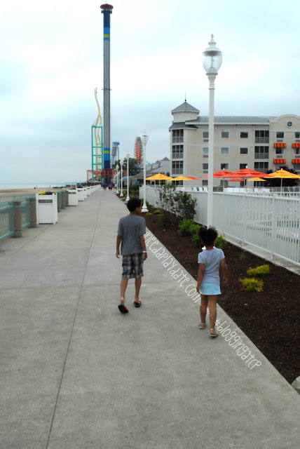 Walking along the boardwalk @CedarPoint Resorts Hotel Breakers #bloggingatCP