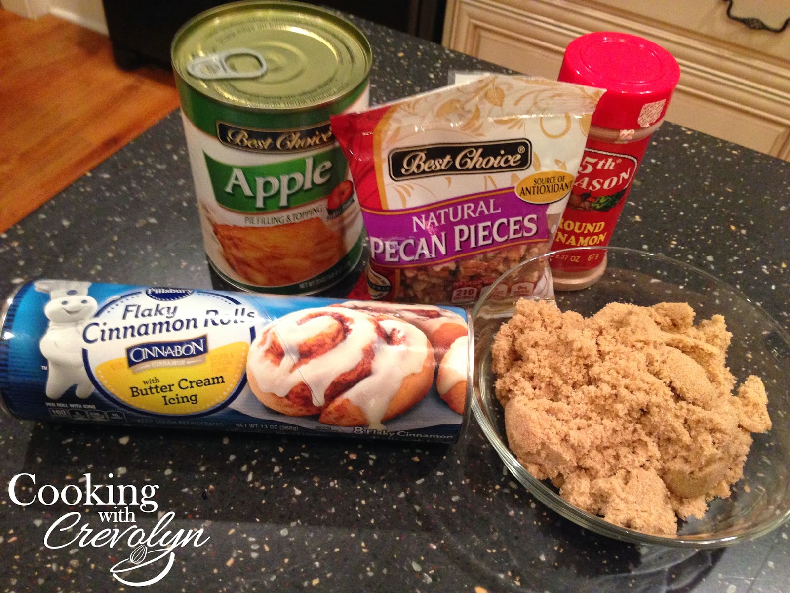 Cooking with Crevolyn: Apple Pie Cupcakes