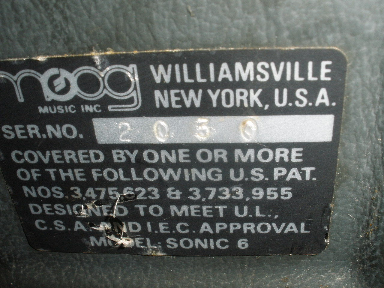 MATRIXSYNTH: Vintage Moog Sonic Six Synthesizer SN 2050